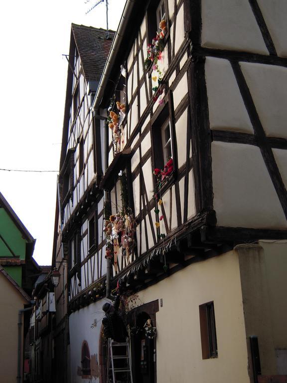 La Maison Vigneronne Riquewihr Habitación foto